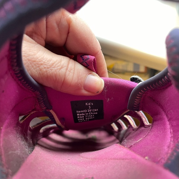 L.L. Bean Sandals - Picture 5 of 5